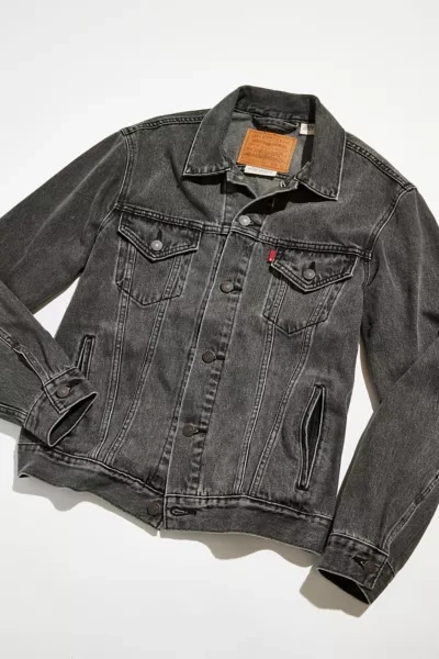 Shop Levi's Vintage Relaxed Fit Denim Trucker Jacket In Washed Black