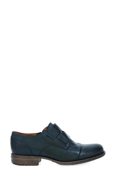 Miz Mooz Liam Oxford In Ocean