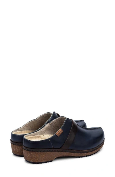 Pikolinos Granada Water Repellent Clog In Black