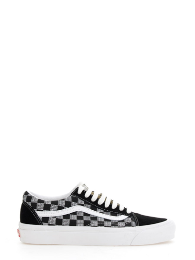 Shop Vans Sneaker Check Old Skool 36 Unisex In Black