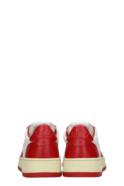 Shop Autry 01 Sneakers In Red Leather