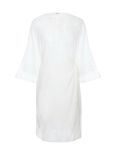 Shop La Perla Women's Spell On You Short Silk Robe In Lys