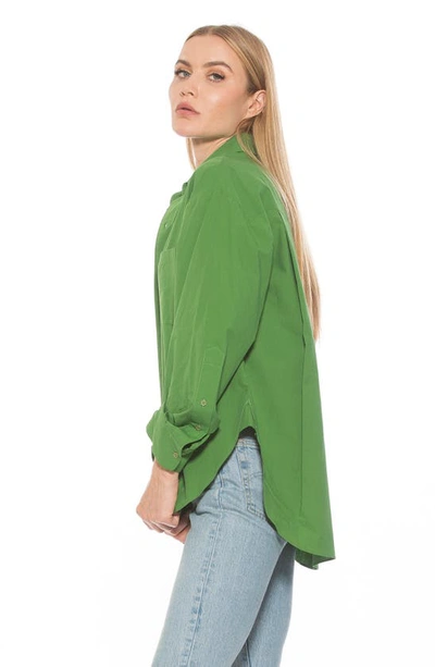 Shop Alexia Admor Amber Classic Boyfriend Fit Button-up Shirt In Bright Green