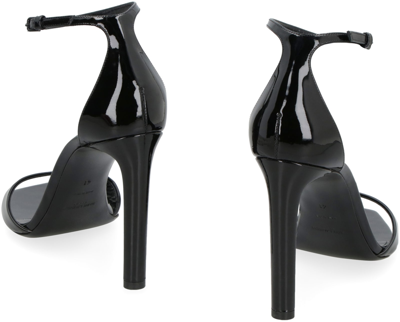 Shop Saint Laurent Bea Patent Leather Sandals In Black