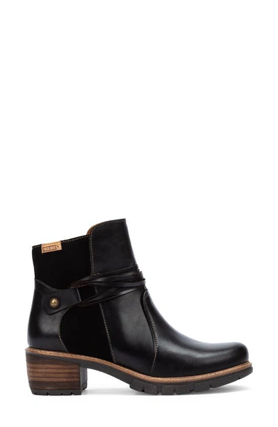 Pikolinos San Sebastian Water Resistant Boot In Black