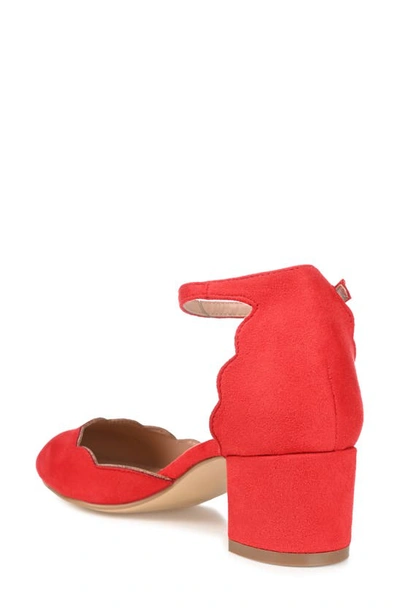 Journee Collection Edna Pump In Red
