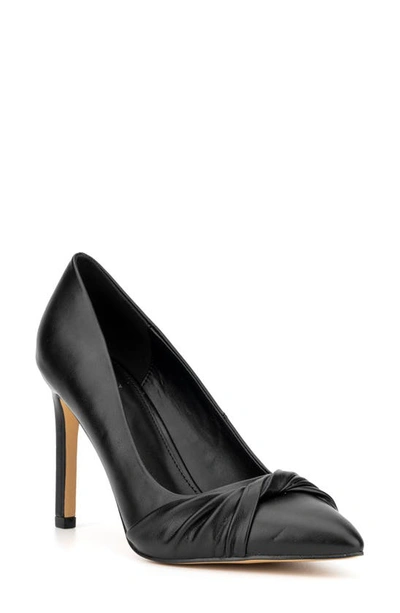New York And Company Monique Twist Pump In Black