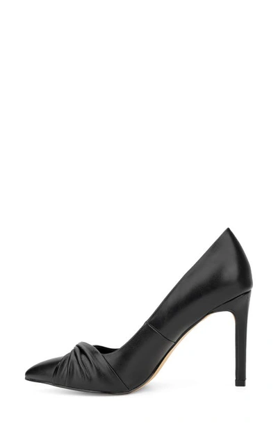 New York And Company Monique Twist Pump In Black