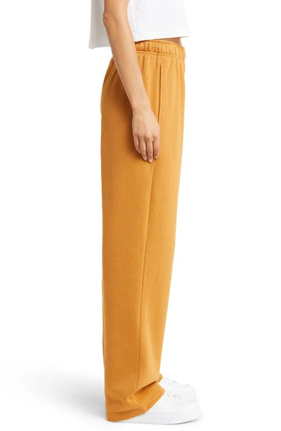 Shop Alo Yoga Gender Inclusive Accolade Straight Leg Sweatpants In Toffee