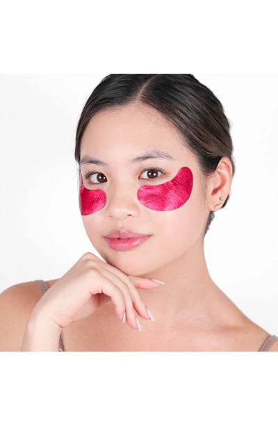 Wander Beauty Baggage Claim Eye Masks In Festive Fuchsia