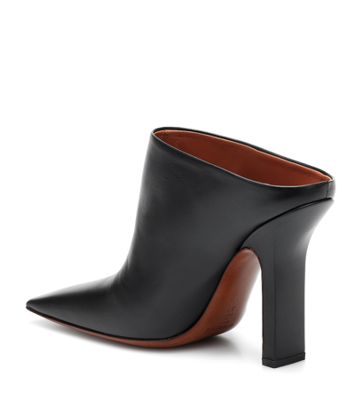 Shop Vetements Boomerang Leather Mules In Black