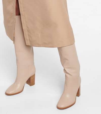 Gianvito Rossi Santiago 85 Leather Knee Boots In 米色