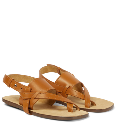 Shop Victoria Beckham Leather Sandals In 棕色