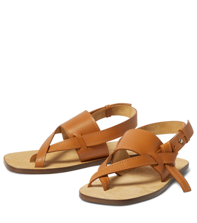 Shop Victoria Beckham Leather Sandals In 棕色