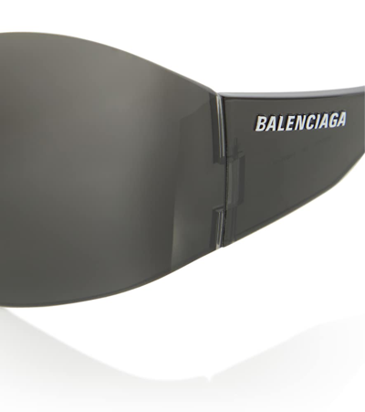 Shop Balenciaga Mask Butterfly Sunglasses In 黑色