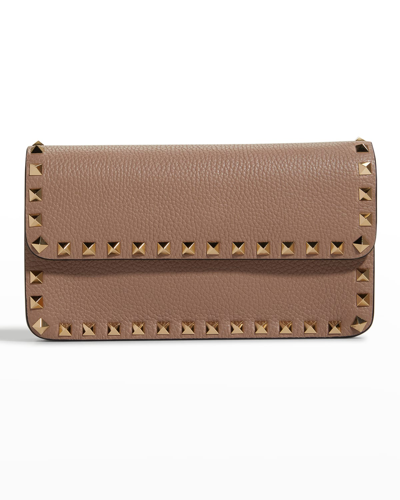 Valentino Rockstud Pouch Leather Shoulder Bag In Poudre