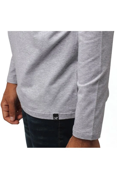 X-ray V-neck Long Sleeve T-shirt In Cloud Grey
