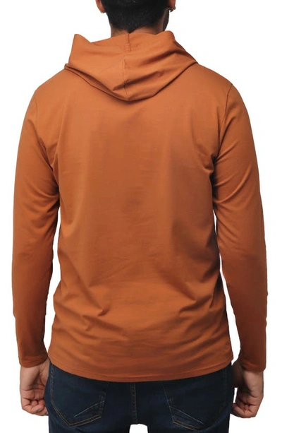 X-ray Men's Soft Stretch Long Sleeve Hoodie In Sienna