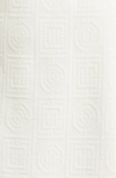 Natori Quilted Infinity Jacquard Robe In Cream