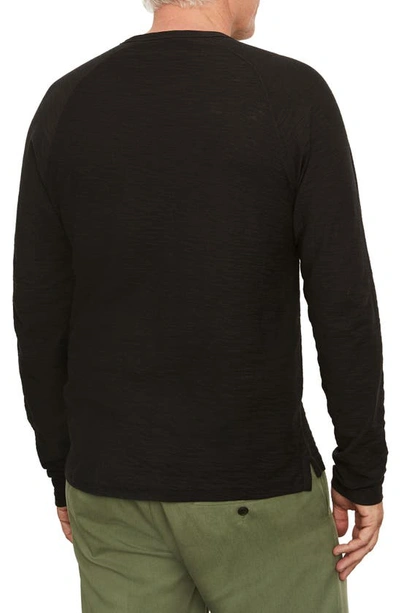 Vince Long Sleeve Pocket T-shirt In Black