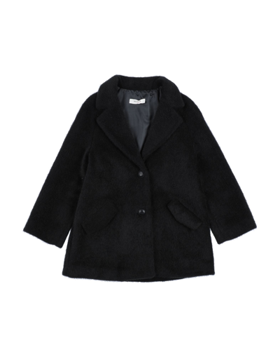 Vicolo Coats In Black