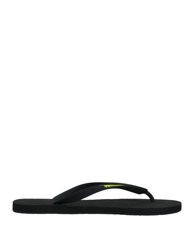 Shop Vetements Toe Strap Sandals In Black