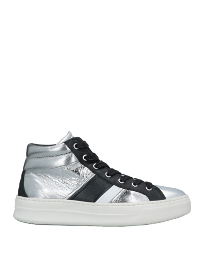 Shop Crime London Woman Sneakers Silver Size 8 Soft Leather