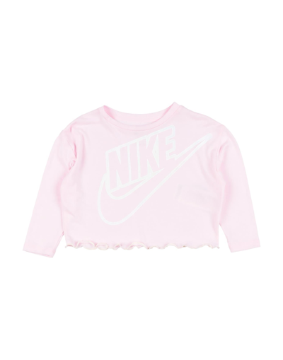 Nike T-shirts In Pink