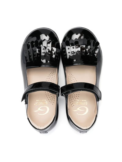 Gallucci Fringe-panel Patent Ballerina Shoes In 黑色