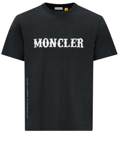 Shop Moncler Genius Black T-shirt With Logo