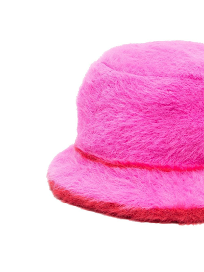 Jacquemus Le Bob Neve Embroidered Striped Faux Fur Bucket Hat In Pink