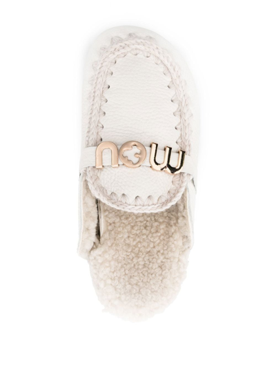Shop Mou Logo-plaque Shearling Mules In 白色