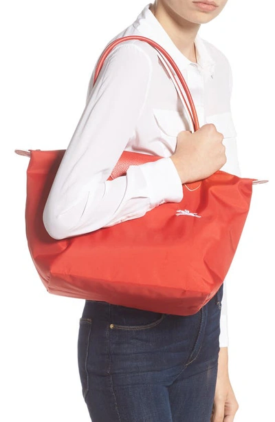 Longchamp Le Pliage Club Small Shoulder Tote In Vermillion