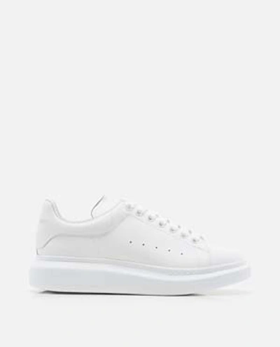 Alexander Mcqueen Men White Sneakers With Logo Lettering On The Rear And Oversize Rubber Sole In Lea In White