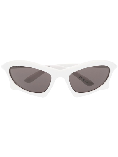 CAT-EYE FRAME TINTED SUNGLASSES