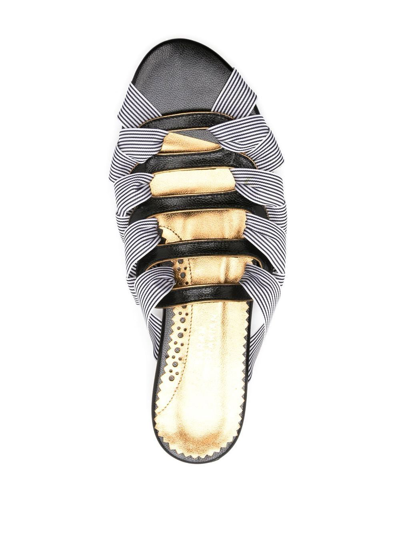 MIA 鞋带设计平底凉鞋