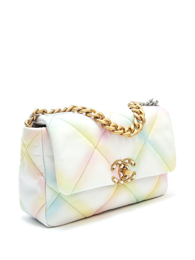Pre-owned Chanel 2022 Medium 19 Shoulder Bag In White