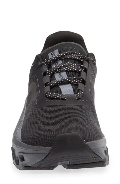 On Clound Mster Lumos Running Shoe In Black