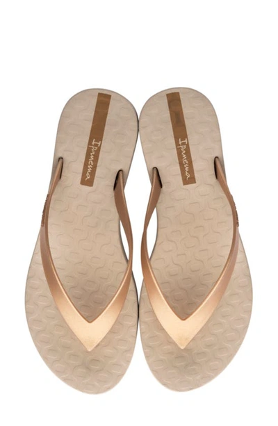Ipanema Selfie Wedge Flip Flop In Beige/ Gold