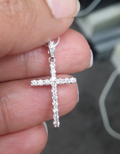 Pre-owned Handmade Deal 0.25 Ctw Round Diamond Cluster Cross Pendant Charm In 14k White Gold 22 Mm In H