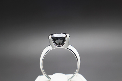 Pre-owned Black Diamond 2.65cts 9.06mm Real  Treated Ring Aaa Grade & $1525 Value . In Fancy Black