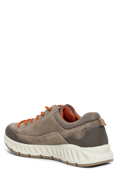Ara Prague Sneaker In Beige