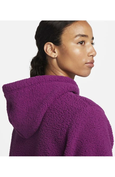 Shop Nike Textured Fleece Therma-fit Hoodie In Viotech/ Green Glow