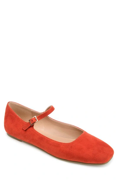 Shop Journee Collection Carrie Flat In Coral
