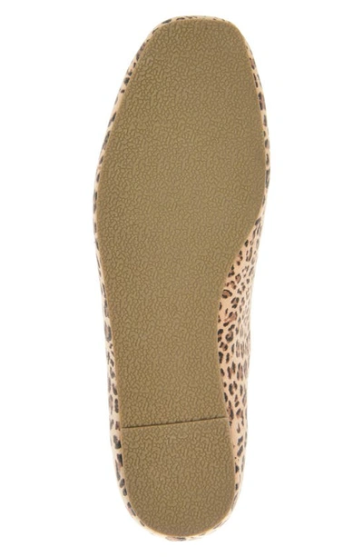 Shop Journee Collection Carrie Flat In Leopard