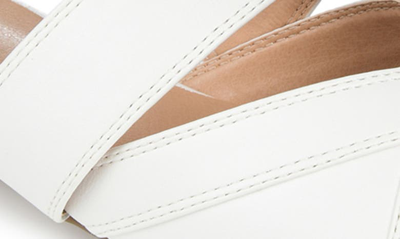 Journee Stasi Pointed Toe Mule In White