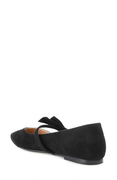 Shop Journee Collection Aizlynn Bow Flat In Black