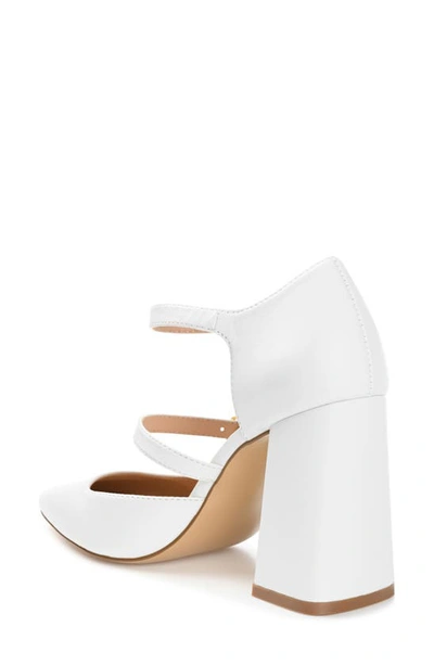 Shop Journee Collection Isadorah Pump In White