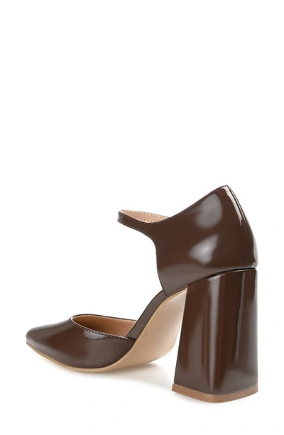 Journee Collection Hesster Mary Jane Pump In Brown