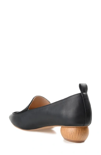 Journee Collection Maggs Pointed Toe Flat In Black